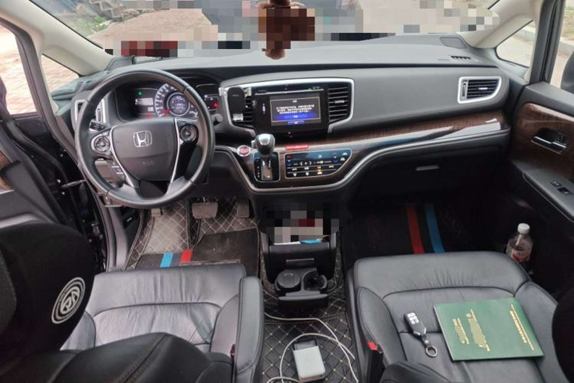 Used Honda Odyssey 2017 2.4L Smart Edition Center Console