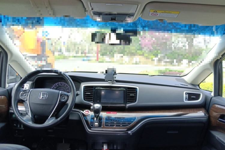 Used Honda Odyssey 2017 2.4L Smart Edition Center Console