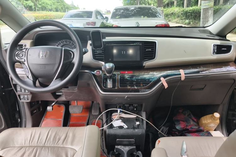 Used Honda Odyssey 2017 2.4L Luxury Edition Center Console