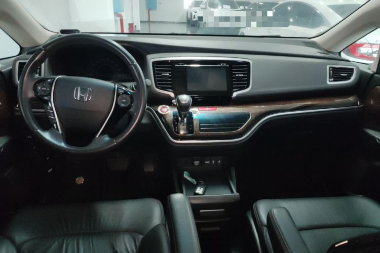 Used Honda Odyssey 2017 2.4L Smart Edition Center Console