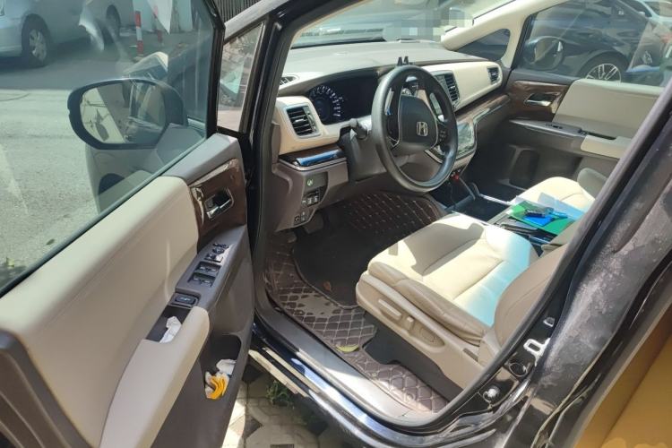 Used Honda Odyssey 2017 2.4L Luxury Edition Driver Seat