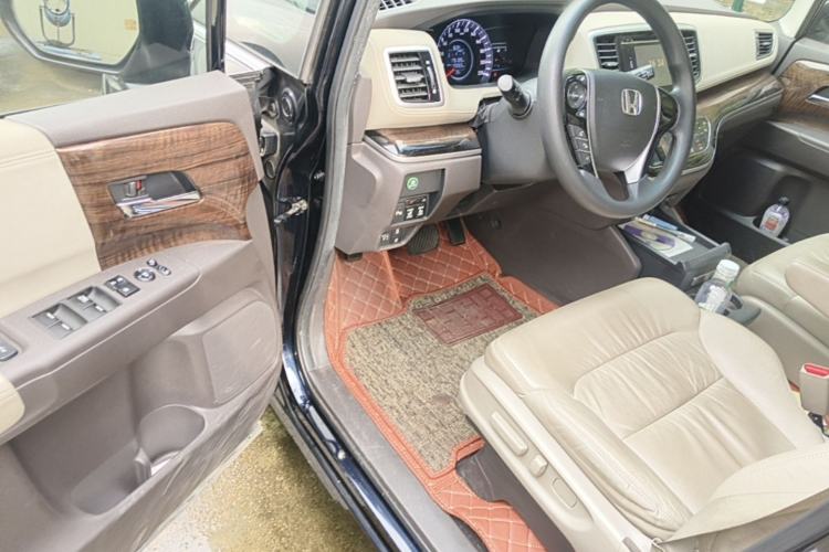 Used Honda Odyssey 2017 2.4L Luxury Edition Driver Seat