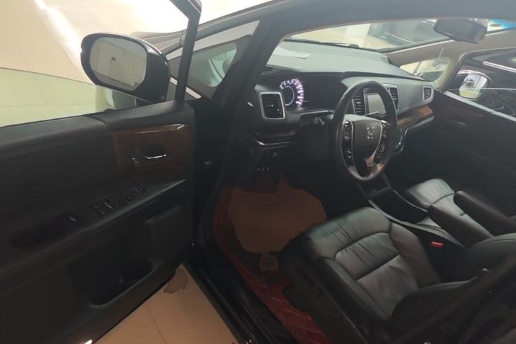 Used Honda Odyssey 2017 2.4L Supreme Edition Driver Seat