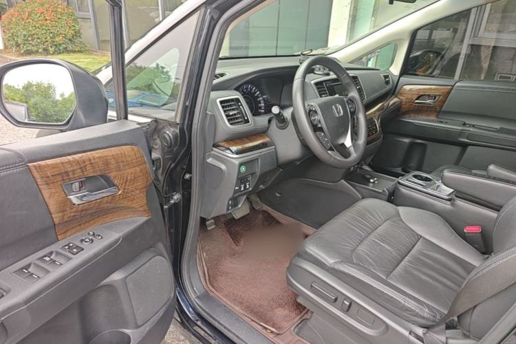 Used Honda Odyssey 2017 2.4L Smart Edition Driver Seat