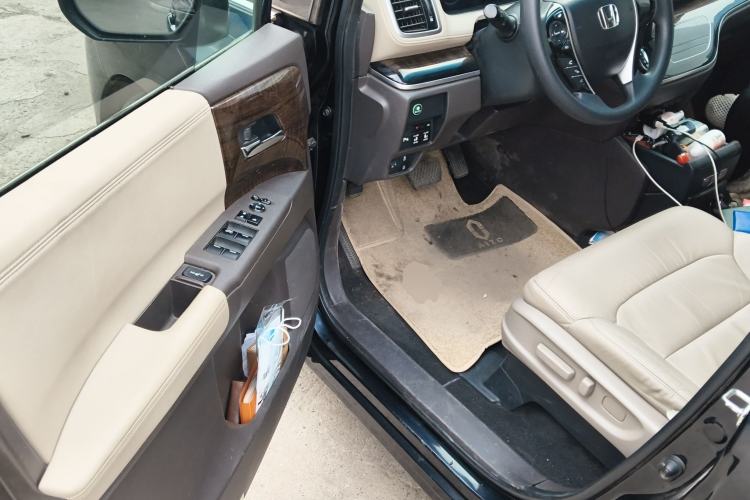Used Honda Odyssey 2017 2.4L Luxury Edition Driver Seat