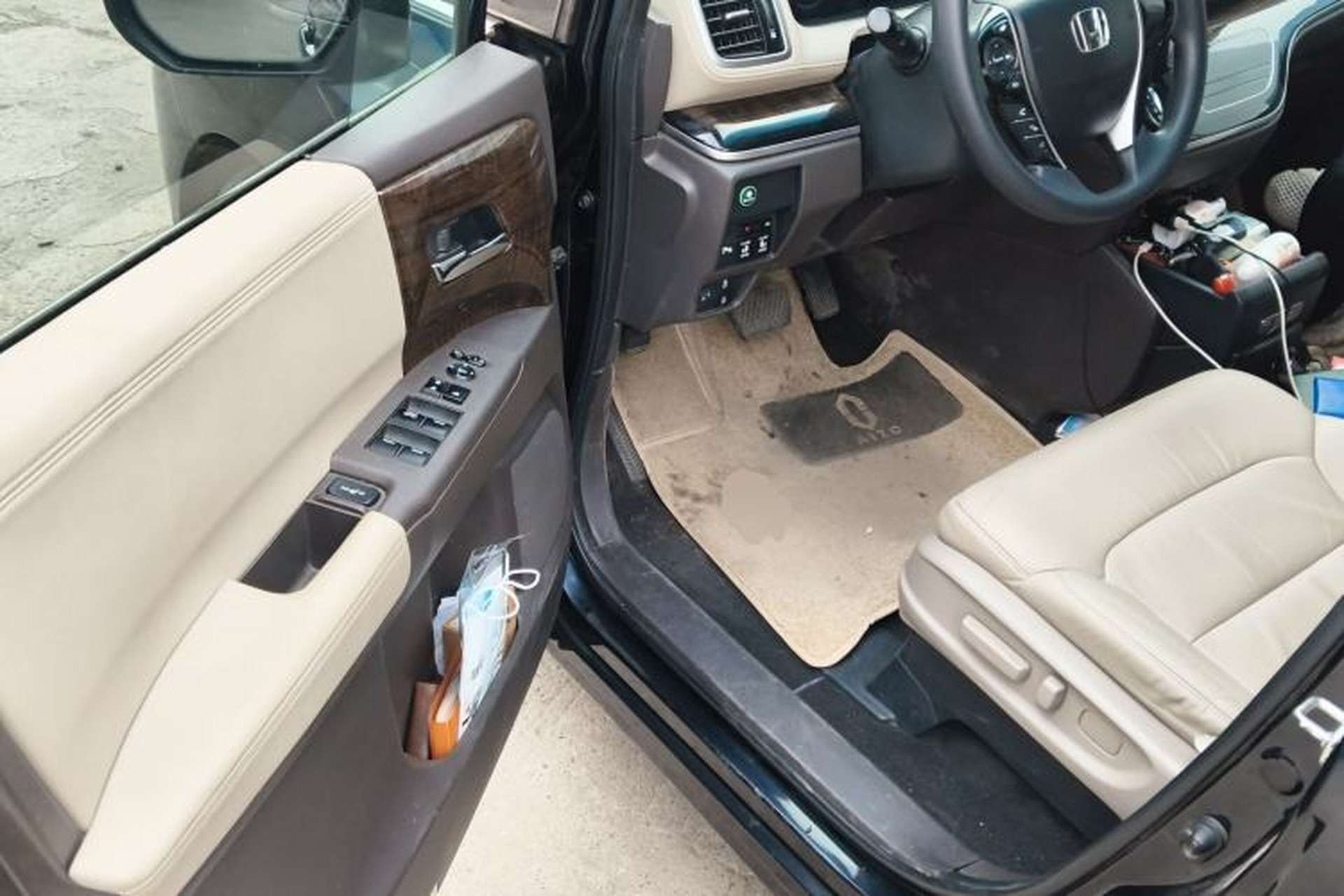 Used Honda Odyssey 2017 2.4L Luxury Edition Driver Seat