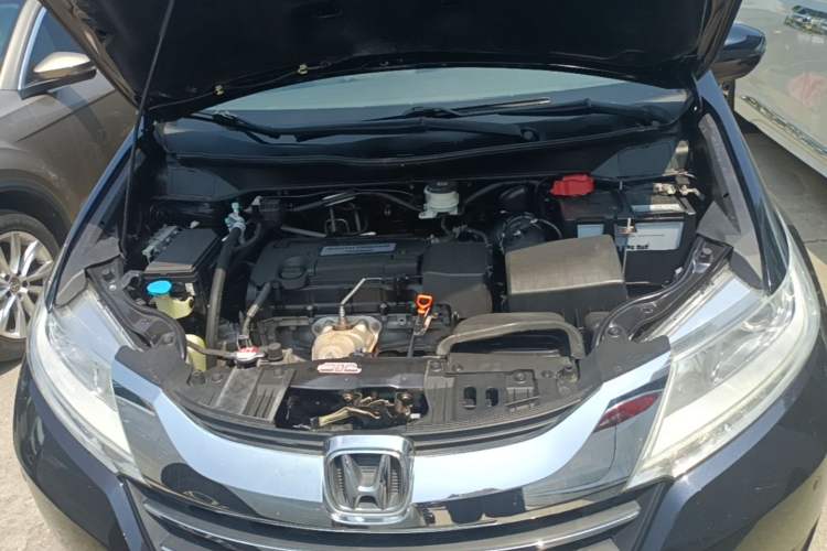 Used Honda Odyssey 2017 2.4L Luxury Edition Engine Bay