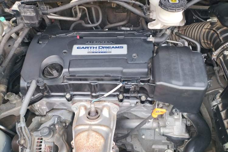 Used Honda Odyssey 2017 2.4L Smart Edition Engine Bay