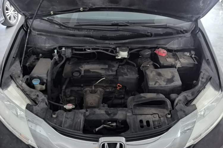 Used Honda Odyssey 2017 2.4L Smart Edition Engine Bay