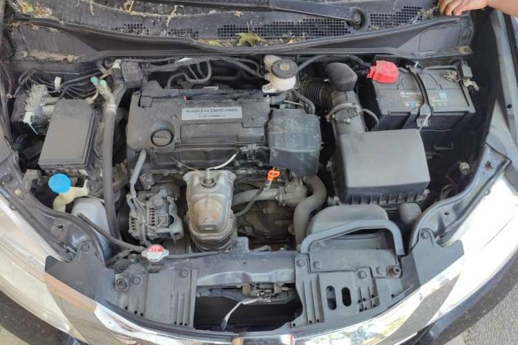 Used Honda Odyssey 2017 2.4L Luxury Edition Engine Bay