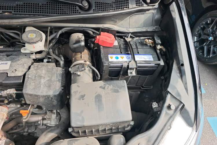 Used Honda Odyssey 2017 2.4L Smart Edition Engine Bay Left