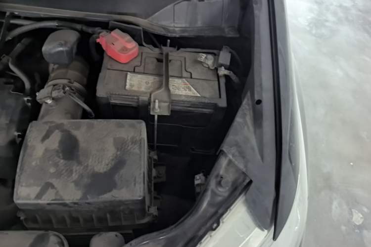 Used Honda Odyssey 2017 2.4L Smart Edition Engine Bay Left
