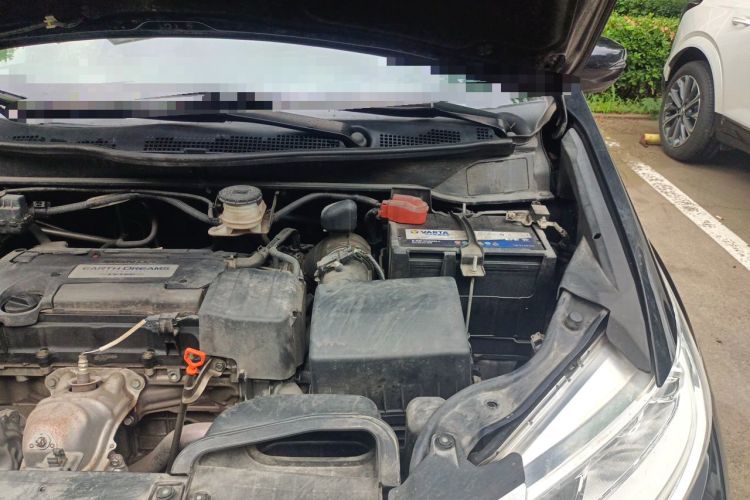 Used Honda Odyssey 2017 2.4L Smart Edition Engine Bay Left
