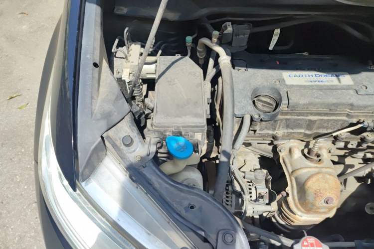 Used Honda Odyssey 2017 2.4L Luxury Edition Engine Bay Right