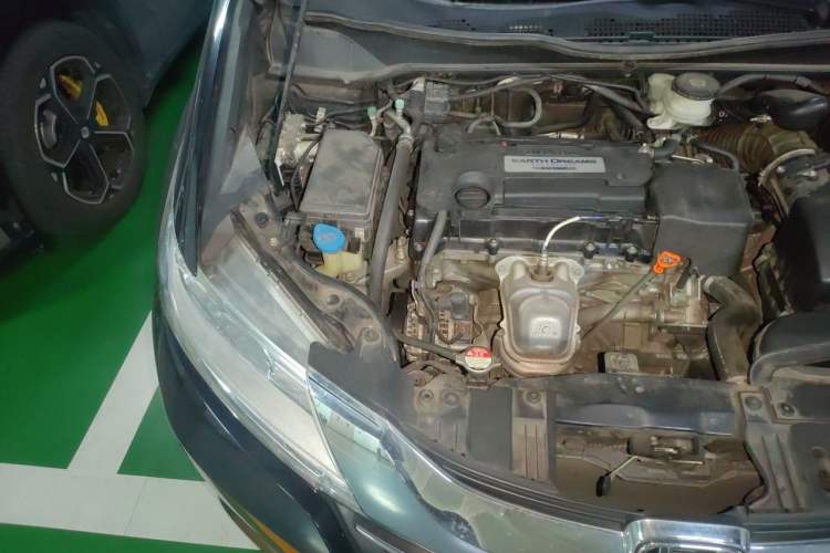 Used Honda Odyssey 2017 2.4L Smart Edition Engine Bay Right