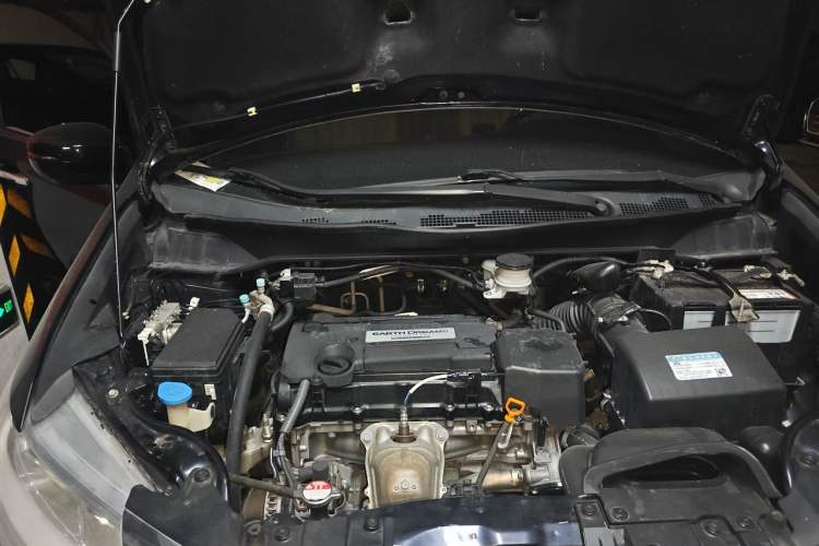 Used Honda Odyssey 2017 2.4L Luxury Edition Engine Bay Right