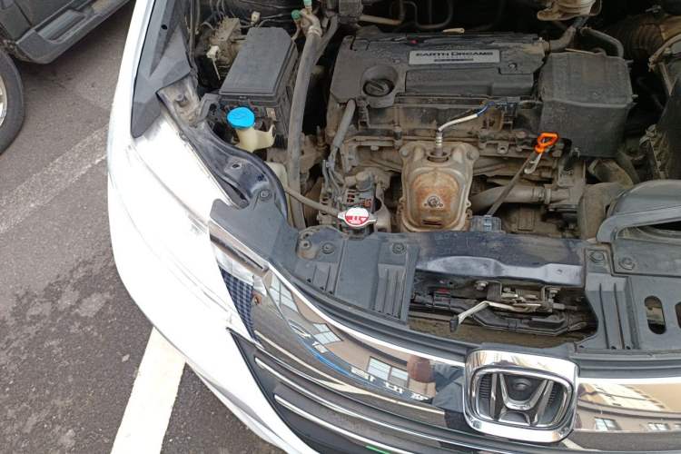 Used Honda Odyssey 2017 2.4L Smart Edition Engine Bay Right