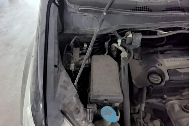 Used Honda Odyssey 2017 2.4L Smart Edition Engine Bay Right