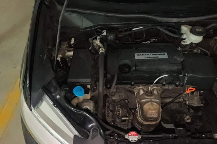Used Honda Odyssey 2017 2.4L Smart Edition Engine Bay Right