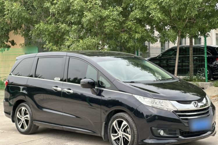 Used Honda Odyssey 2017 2.4L Luxury Edition Exterior 2