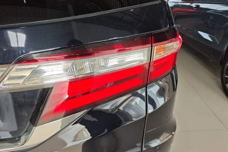 Used Honda Odyssey 2017 2.4L Smart Edition Exterior 3