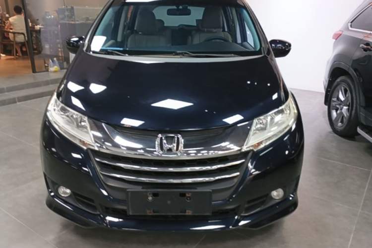 Used Honda Odyssey 2017 2.4L Luxury Edition Front