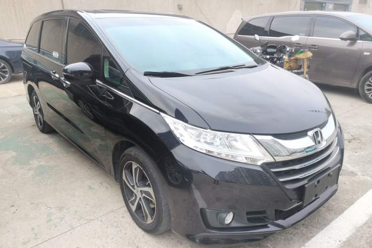 Used Honda Odyssey 2017 2.4L Smart Edition Front Right 45 Deg