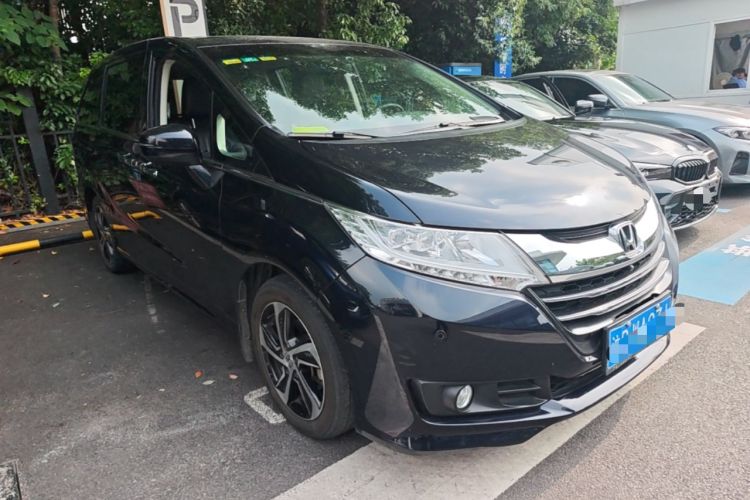 Used Honda Odyssey 2017 2.4L Smart Edition Front Right 45 Deg