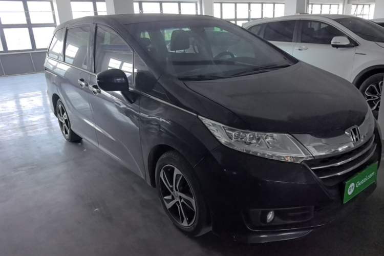 Used Honda Odyssey 2017 2.4L Smart Edition Front Right 45 Deg