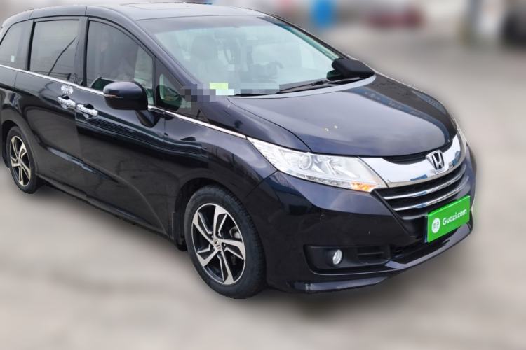 Used Honda Odyssey 2017 2.4L Luxury Edition Front Right 45 Deg