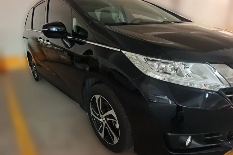 Used Honda Odyssey 2017 2.4L Smart Edition Front Right 45 Deg
