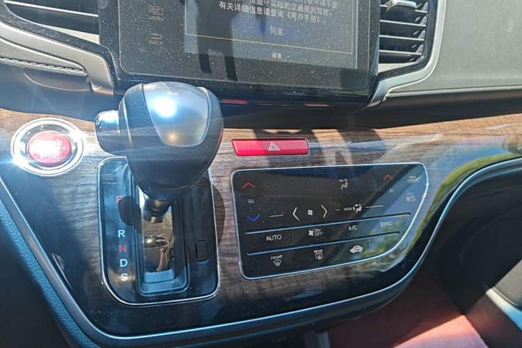 Used Honda Odyssey 2017 2.4L Smart Edition Gear Lever