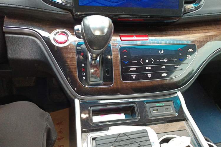 Used Honda Odyssey 2017 2.4L Smart Edition Gear Lever