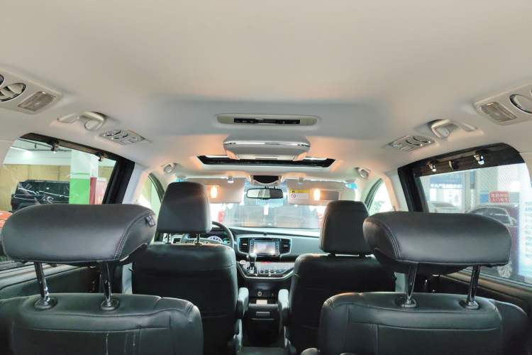 Used Honda Odyssey 2017 2.4L Supreme Edition Headliner
