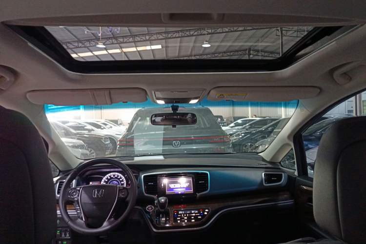 Used Honda Odyssey 2017 2.4L Smart Edition Headliner
