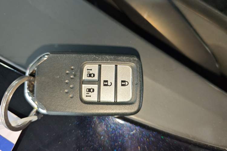 Used Honda Odyssey 2017 2.4L Smart Edition Interior 1