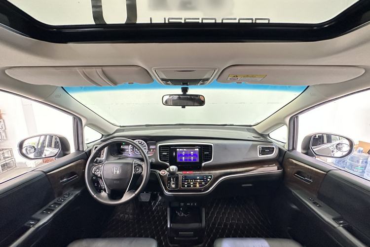 Used Honda Odyssey 2017 2.4L Smart Edition Interior 2