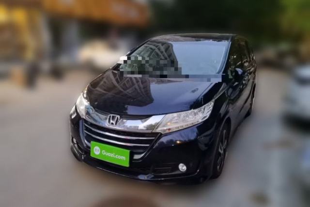 Ojetý Honda Odyssey 2017 2.4L Luxury Edition