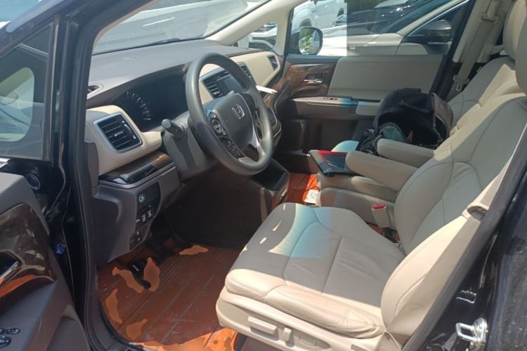 Used Honda Odyssey 2017 2.4L Luxury Edition Left Front Seat