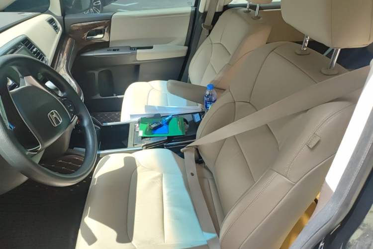 Used Honda Odyssey 2017 2.4L Luxury Edition Left Front Seat