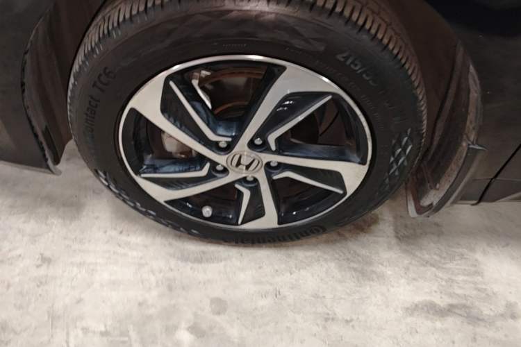 Used Honda Odyssey 2017 2.4L Smart Edition Left Front Wheel Hub