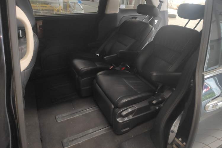Used Honda Odyssey 2017 2.4L Smart Edition Left Rear Seat