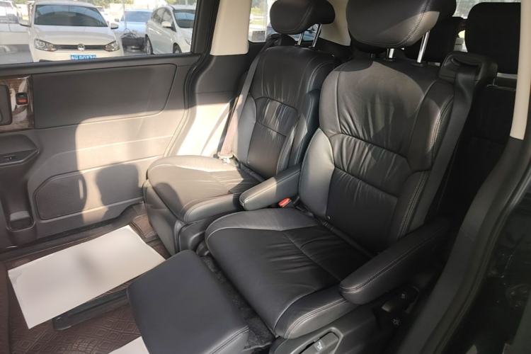 Used Honda Odyssey 2017 2.4L Smart Edition Left Rear Seat