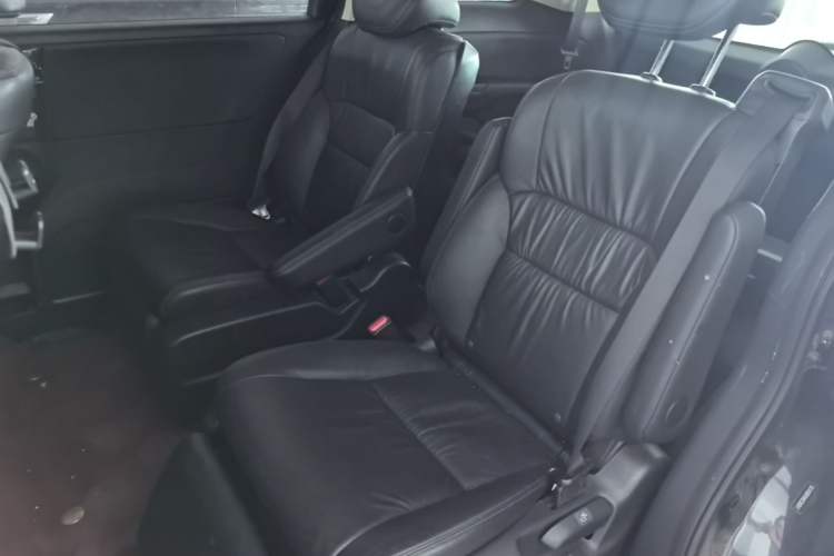 Used Honda Odyssey 2017 2.4L Smart Edition Left Rear Seat