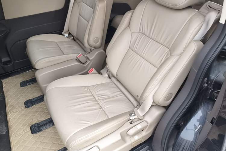 Used Honda Odyssey 2017 2.4L Luxury Edition Left Rear Seat