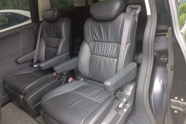 Used Honda Odyssey 2017 2.4L Smart Edition Left Rear Seat