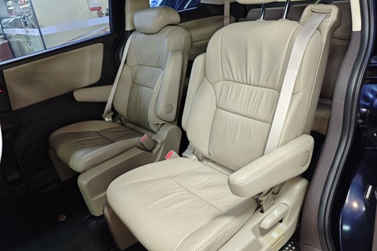 Used Honda Odyssey 2017 2.4L Luxury Edition Left Rear Seat