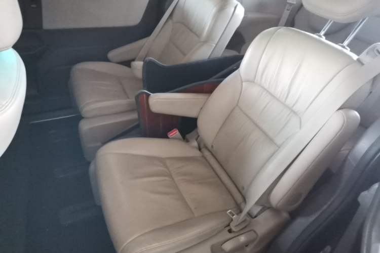 Used Honda Odyssey 2017 2.4L Luxury Edition Left Rear Seat