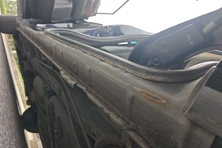 Used Honda Odyssey 2017 2.4L Smart Edition Left Side Sill