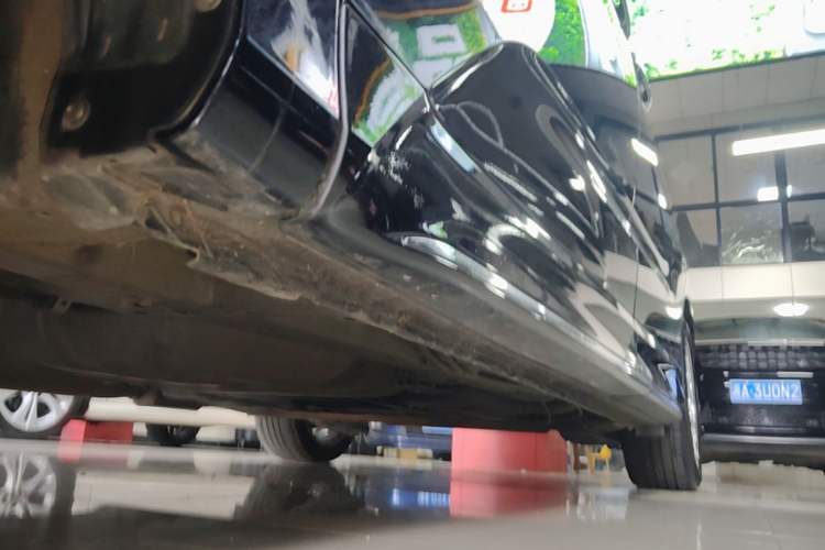 Used Honda Odyssey 2017 2.4L Luxury Edition Left Side Sill